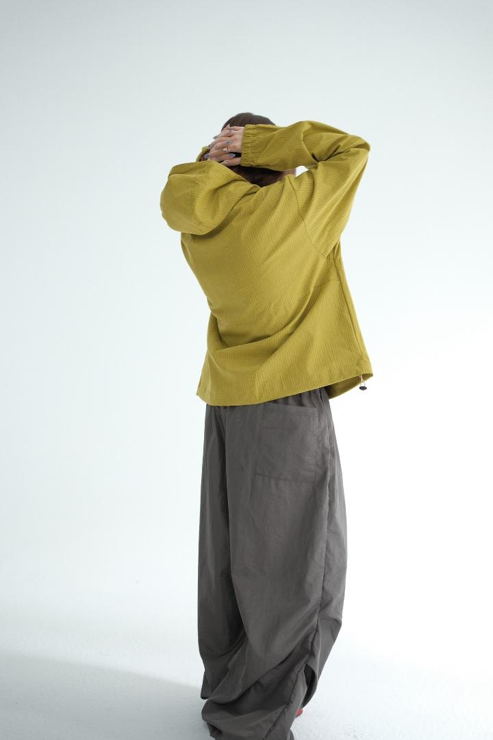 撕裂防風外套