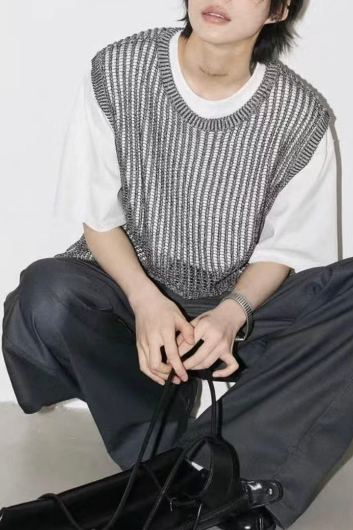 knit vest