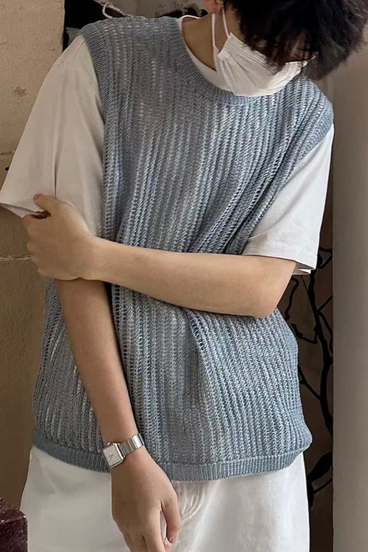 knit vest