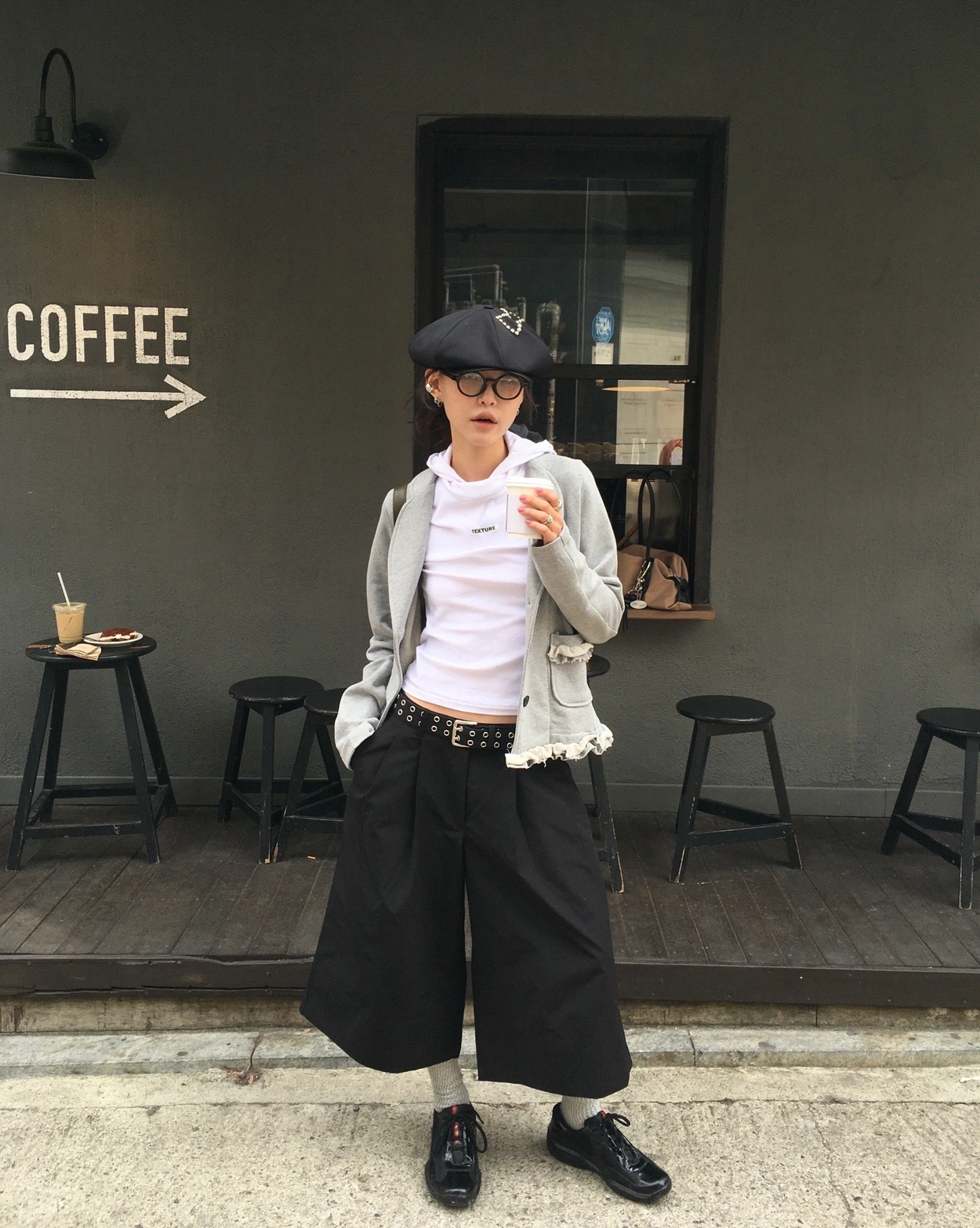 eyelet belt