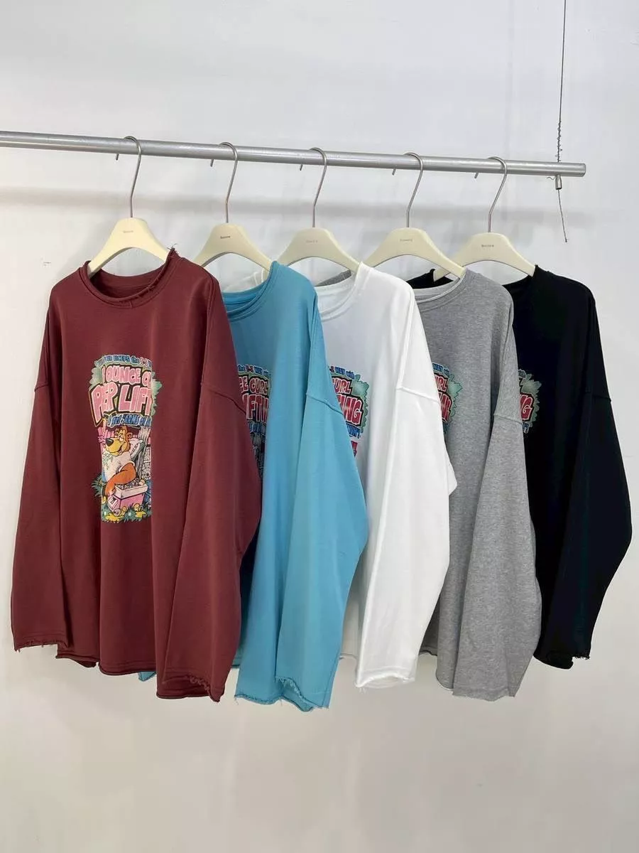 不收邊卡通大學tee