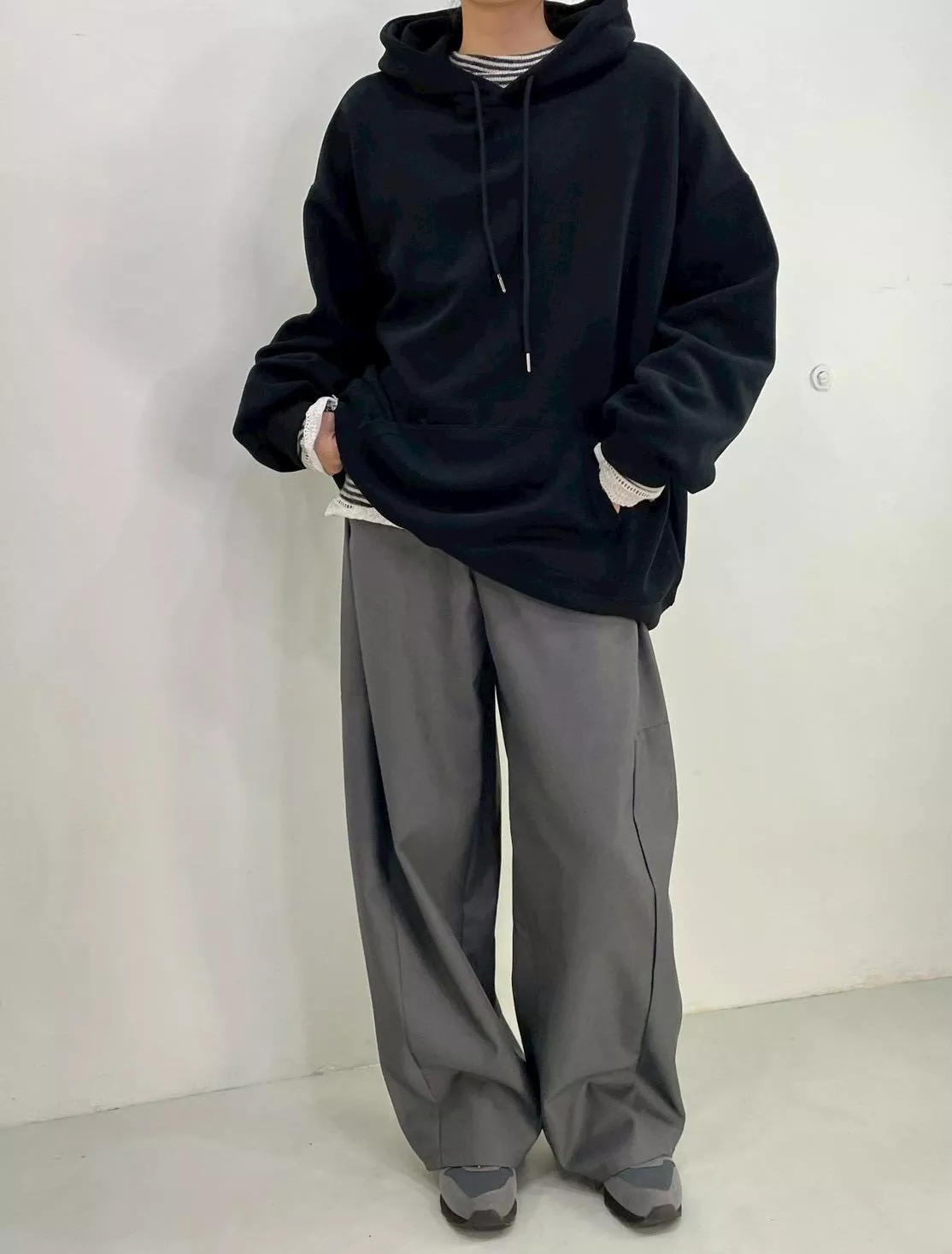 挺版西裝彎刀褲