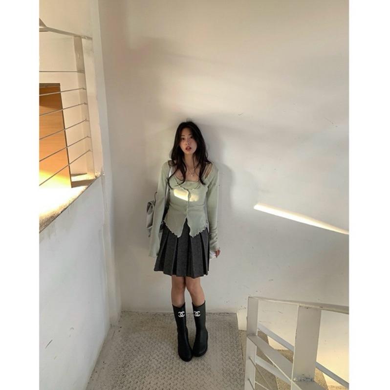 BeigeClothig✤｜𝐅𝐞𝐛.05 溫柔質感木耳邊假兩件針織上衣