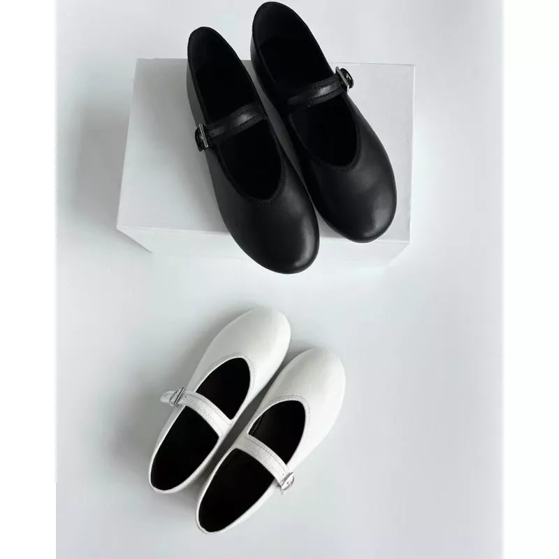 BeigeClothig✤｜𝗔𝗰𝗰𝗲𝘀𝘀𝗼𝗿𝗶𝗲𝘀 真皮 柔軟芭蕾舞瑪莉珍平底鞋