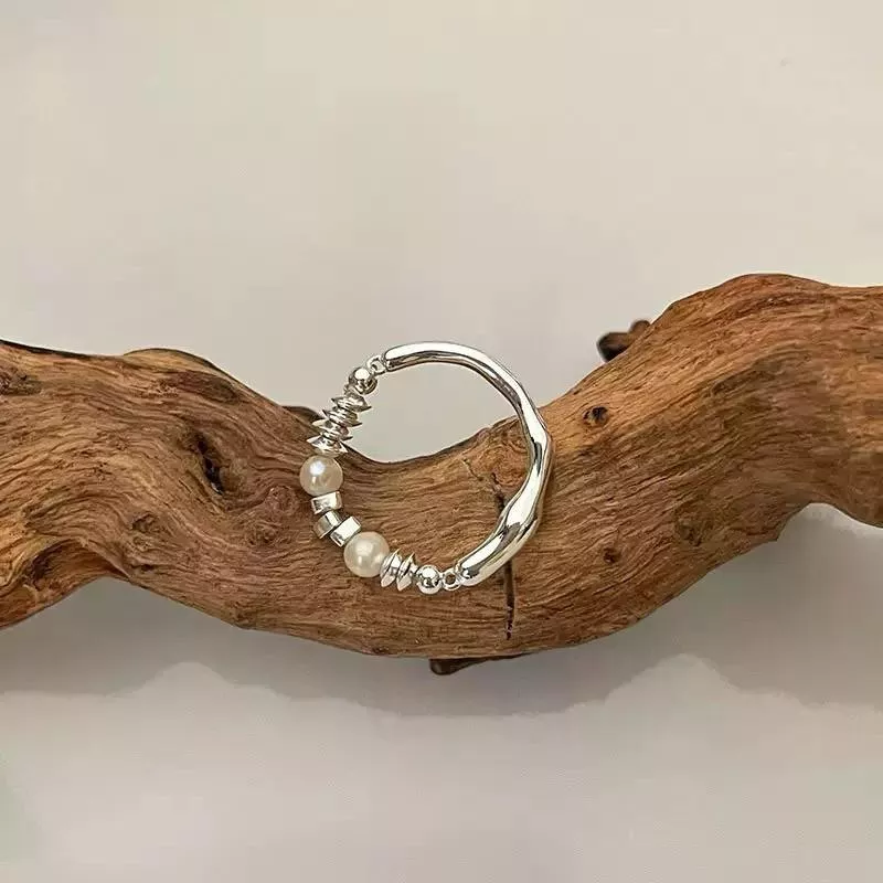 BeigeClothig✤｜𝐌𝐚𝐲.26 𝗔𝗰𝗰𝗲𝘀𝘀𝗼𝗿𝗶𝗲𝘀 自留 簡約不規則碎銀珍珠戒指