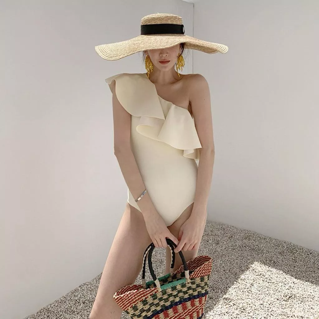 BeigeClothig✤｜𝐒𝐰𝐢𝐦𝐬𝐮𝐢𝐭👙甜美荷葉邊三角設計泳衣 泳裝