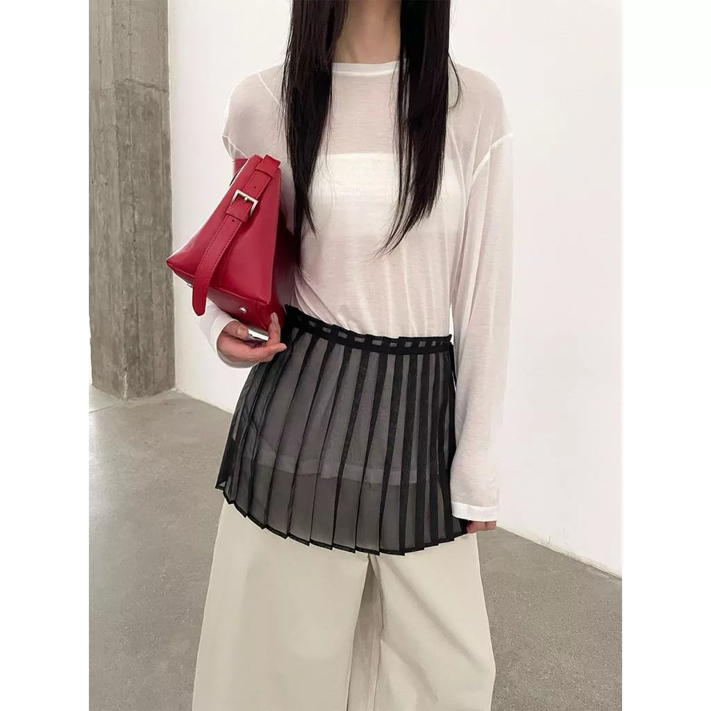 BeigeClothig✤｜𝐒𝐞𝐩.05 面膜水光感天絲長袖上衣