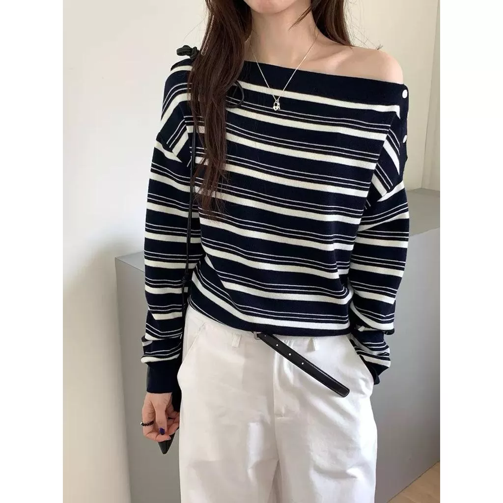 BeigeClothig✤｜𝐍𝐨v.02 設計感一字肩條紋針織上衣