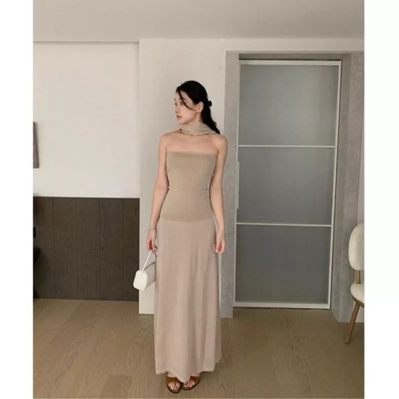 BeigeClothig✤｜𝑴𝒂𝒓𝒄𝒉.限動快閃好評加開🎀多穿法 溫柔感平口上衣+半身裙 套裝