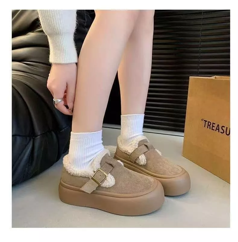 貓姐的網路商店~1213休閒毛毛雪靴~36-40號~一雙390元~預購款