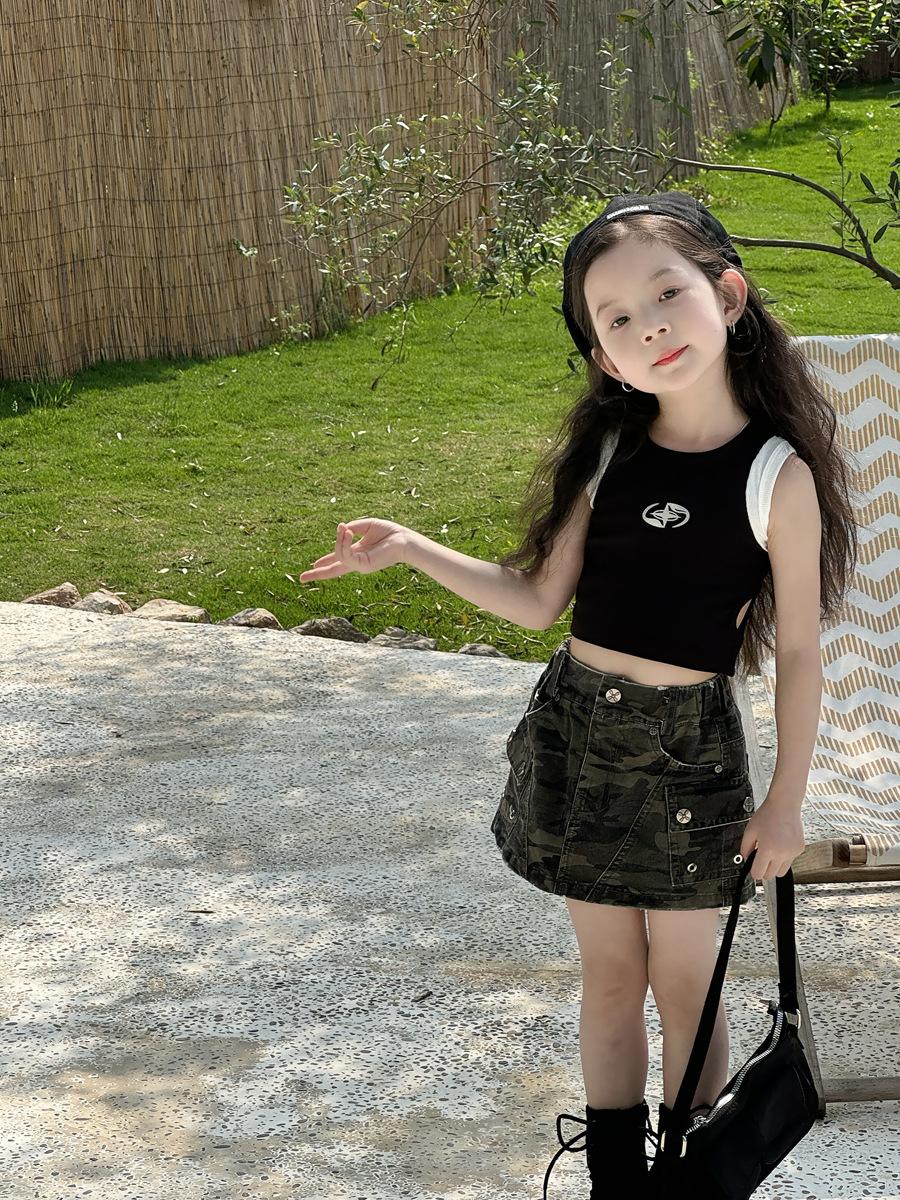〔90-150〕街頭感辣妹~修身露腰短版背心