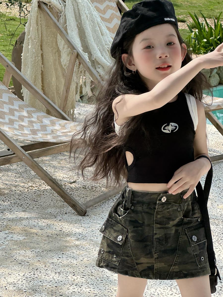 〔90-150〕街頭感辣妹~修身露腰短版背心
