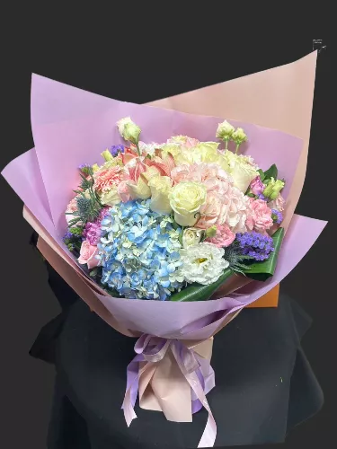 心語繽紛-繡球花束