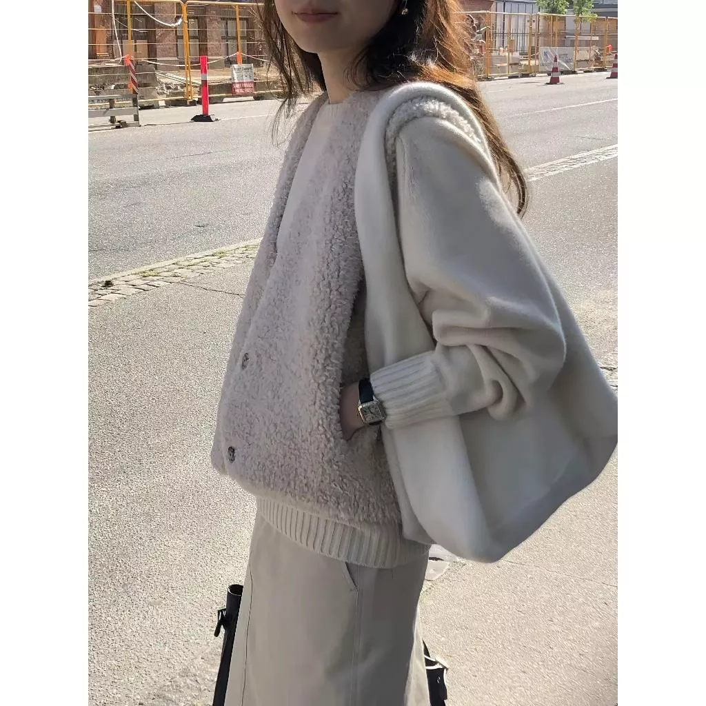 現貨 Ounce 氛圍感 奶油羊羔毛兩面穿馬甲背心