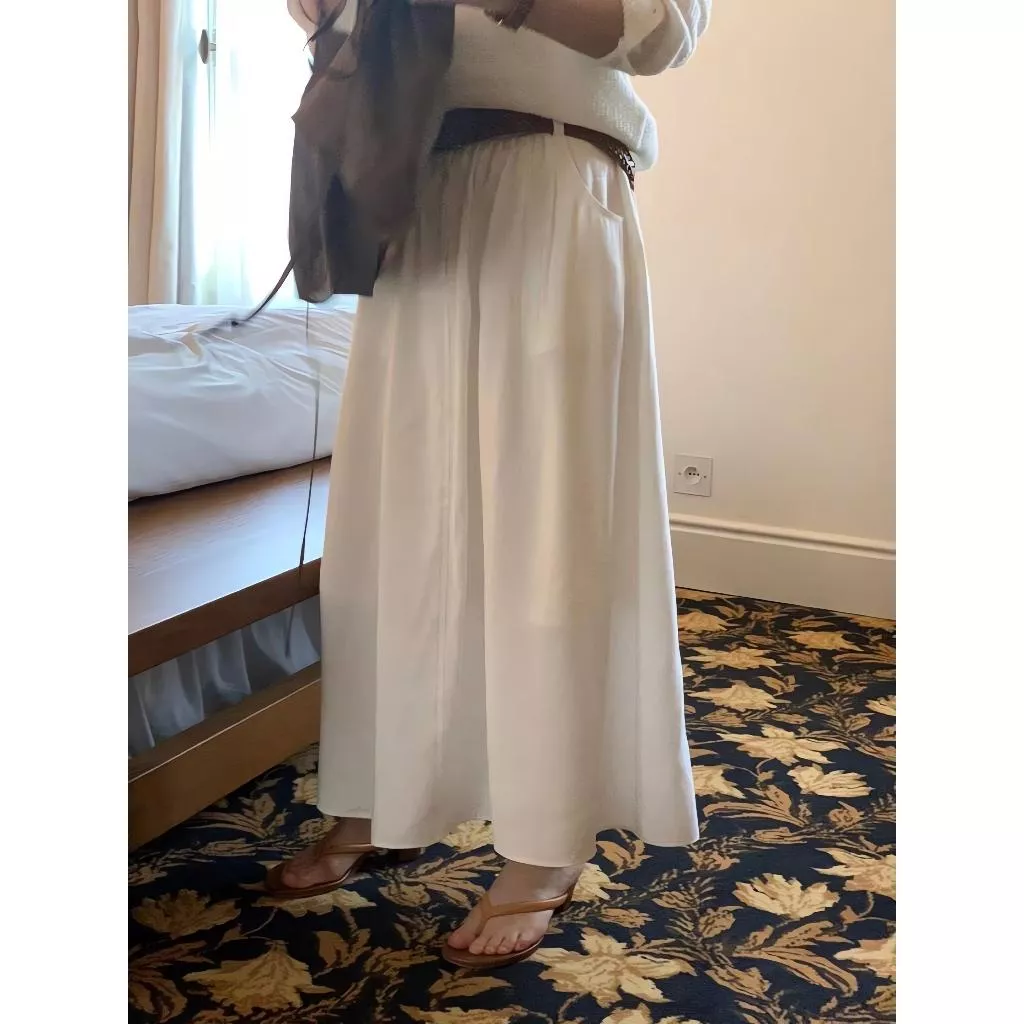 米白S現貨 Objet 仙裡仙氣的白月光氣質半身傘裙 2色