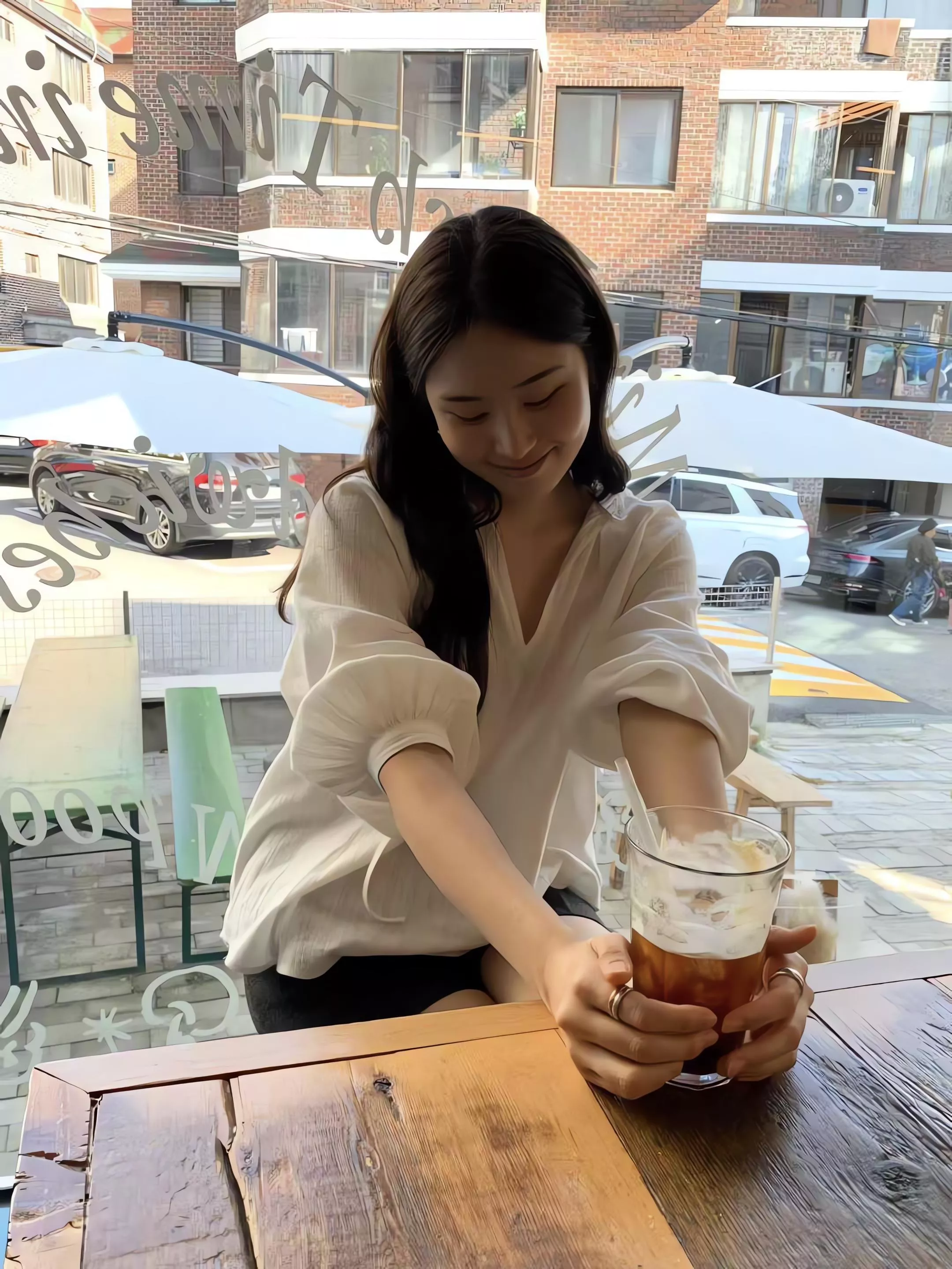 Ounce 微皺綁帶荷葉V領襯衫