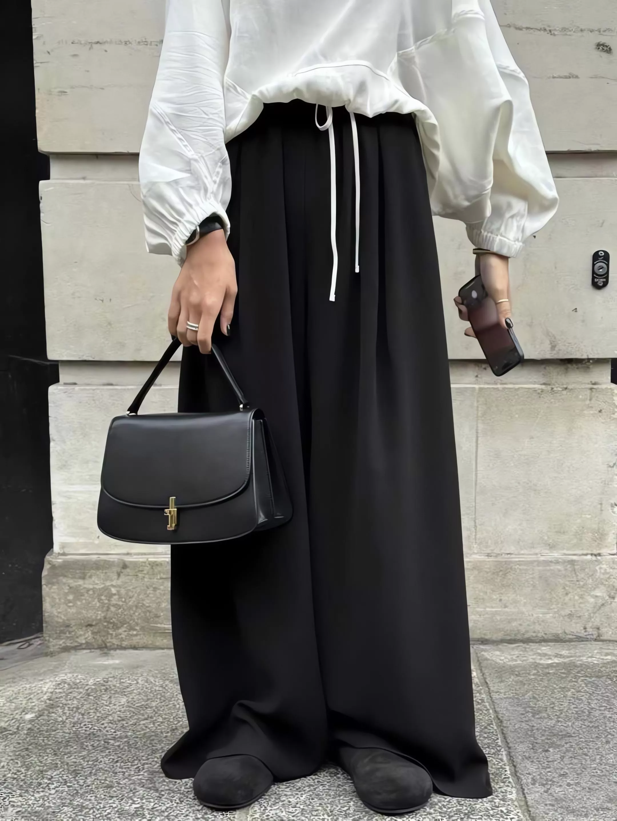 Outfit 黑色垂墜感鬆緊腰寬褲休閒褲