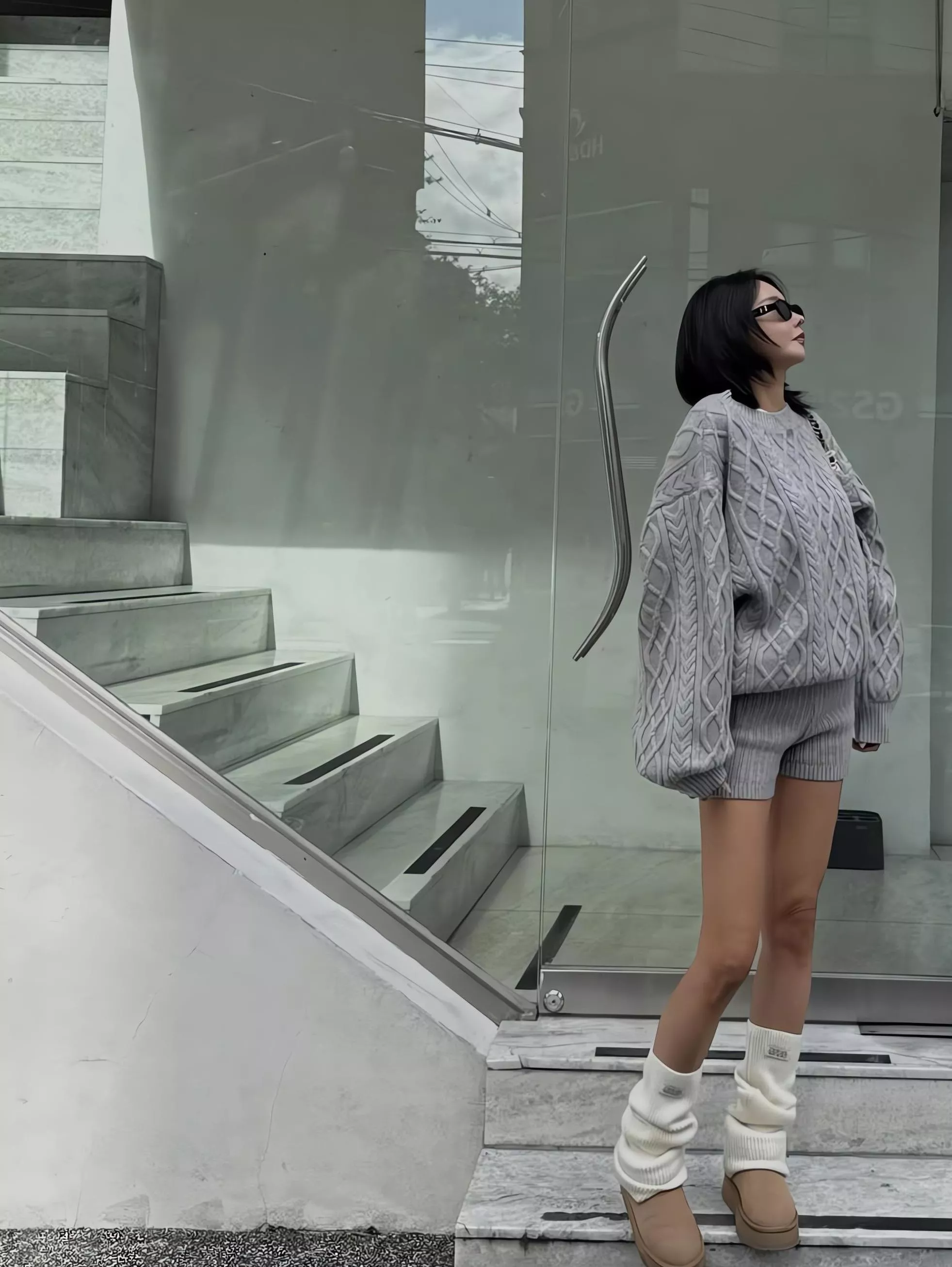 DONTBELATE 柔軟麻花針織短褲 鬆緊腰針織短褲