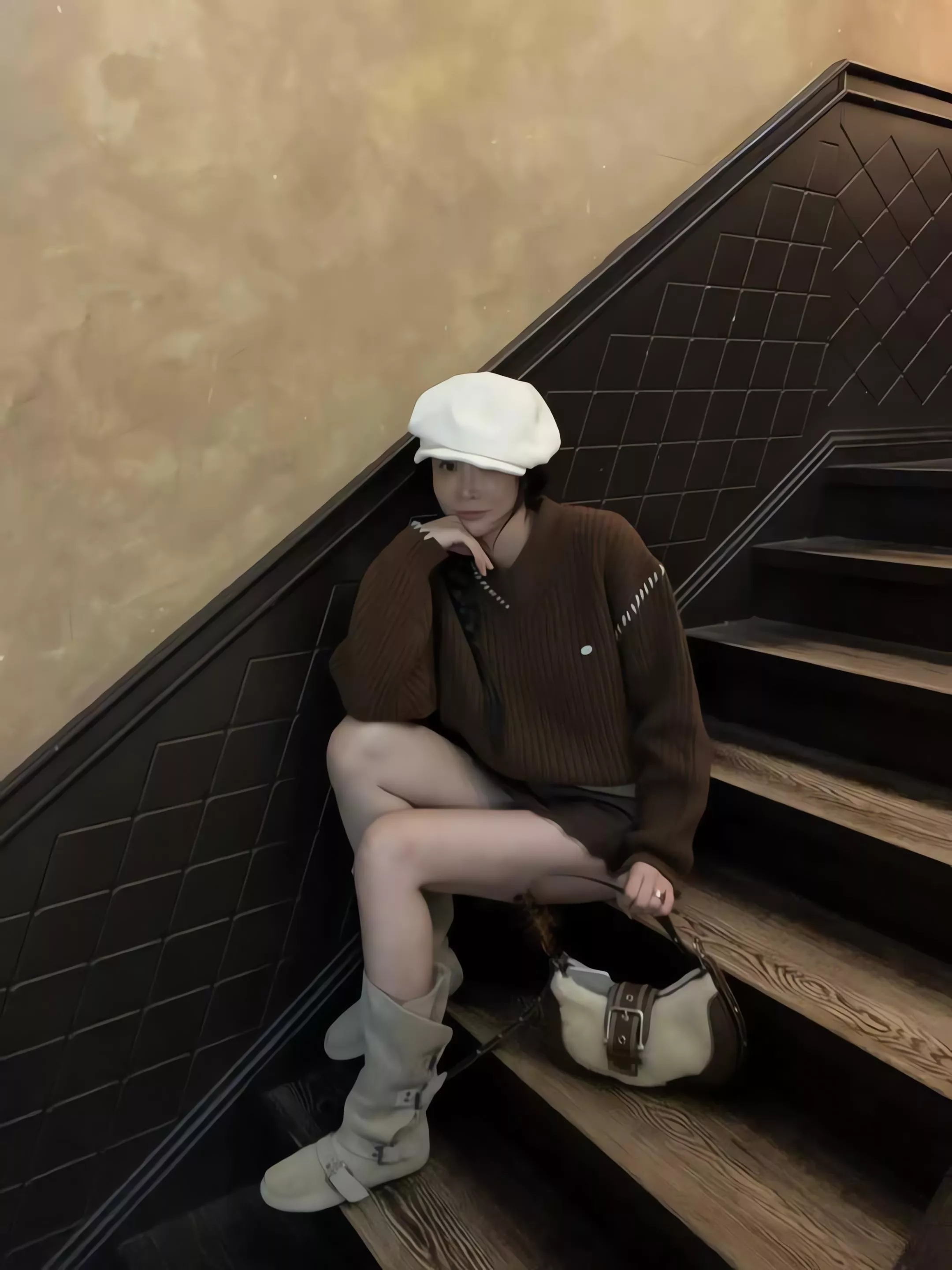 Tom Girl 設計感撞色V領針織衫