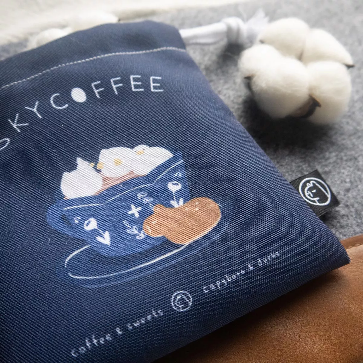 Winter Whisper 防水束口袋