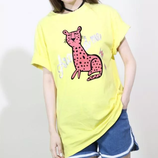 韓 可愛休閒童趣獵豹落肩款短袖上衣 3色 A1023