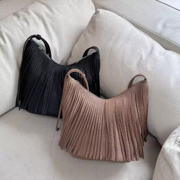 秋冬新款 流蘇包 側背包 單肩包 簡約 半月包 彎月包 包包