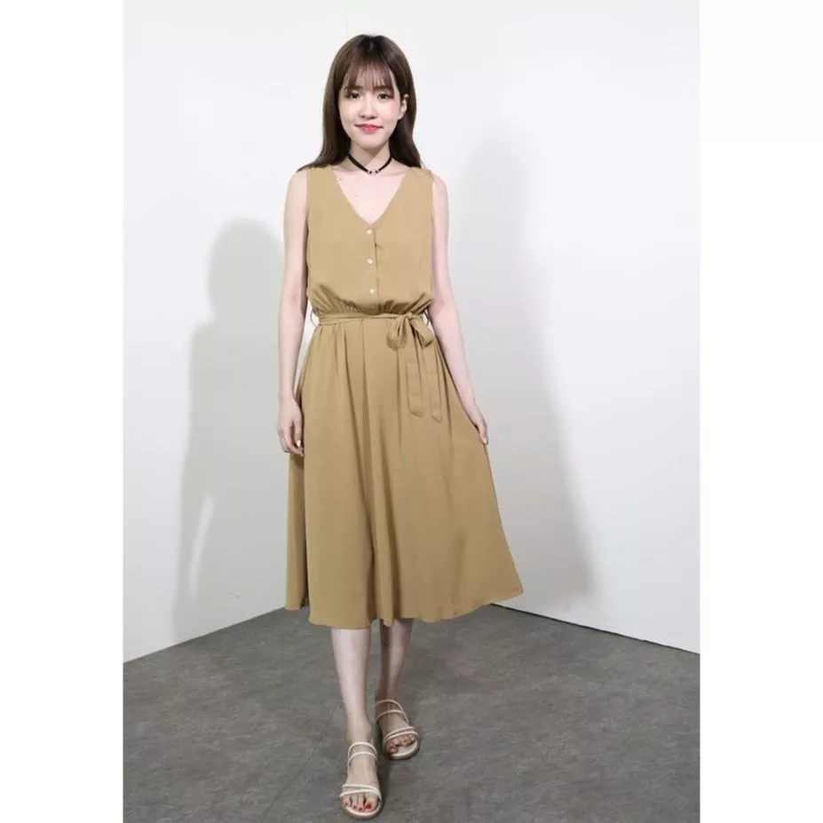 V領休閒渡假上班通勤綁帶微露背顯瘦連身口袋過膝長裙洋裝 2色 A1012