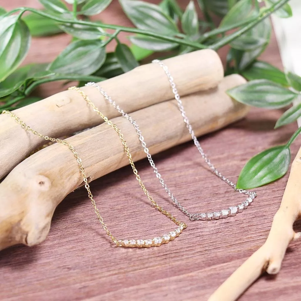 鑽石幾何形項鍊女簡約高級設計感鎖骨鏈氣質項鏈 飾品 短練 簡約 水鑽 短鏈