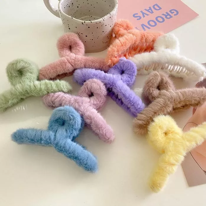 韓款 毛絨抓夾 仿兔毛髮夾 女 後腦勺頭飾 鯊魚夾 溫柔 毛毛髮抓 R1