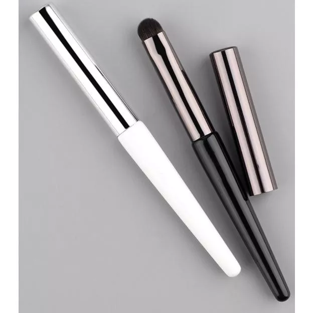 臥蠶刷 唇刷 眼影刷 唇部暈染 多功能刷具 附蓋子 美妝工具