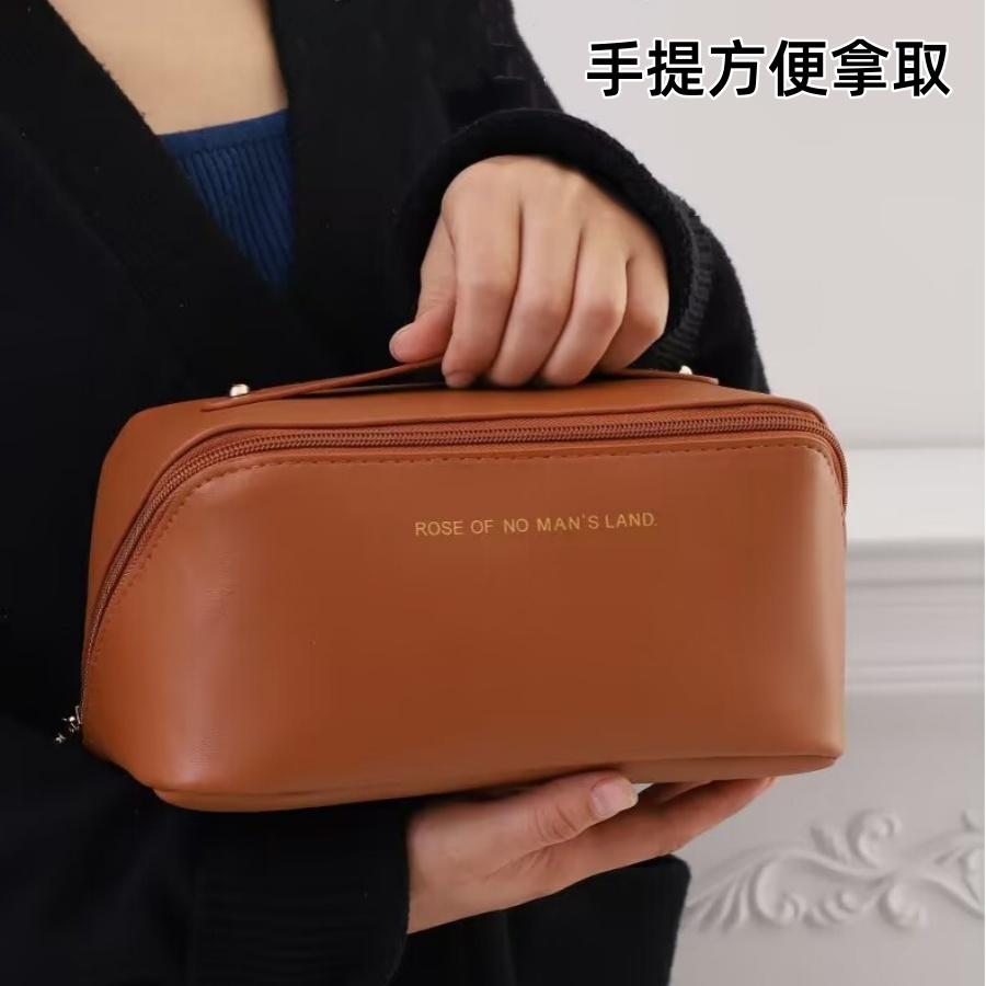❤️Annie❤️雲朵化妝包 大容量化妝包 旅行化妝包 收納包 枕頭化妝包 化妝品收納包 洗漱包 旅行必備 旅行收納
