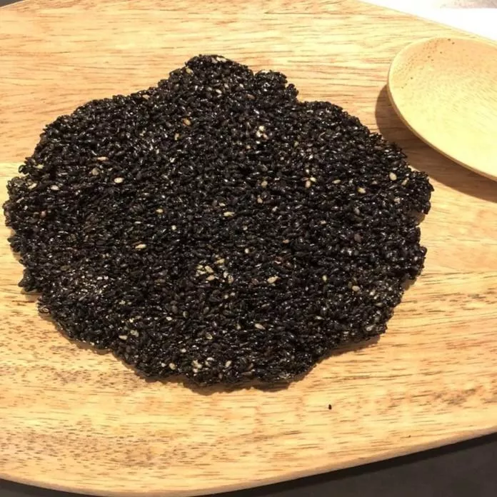 黑芝麻脆片 180克 補鈣 黑芝麻