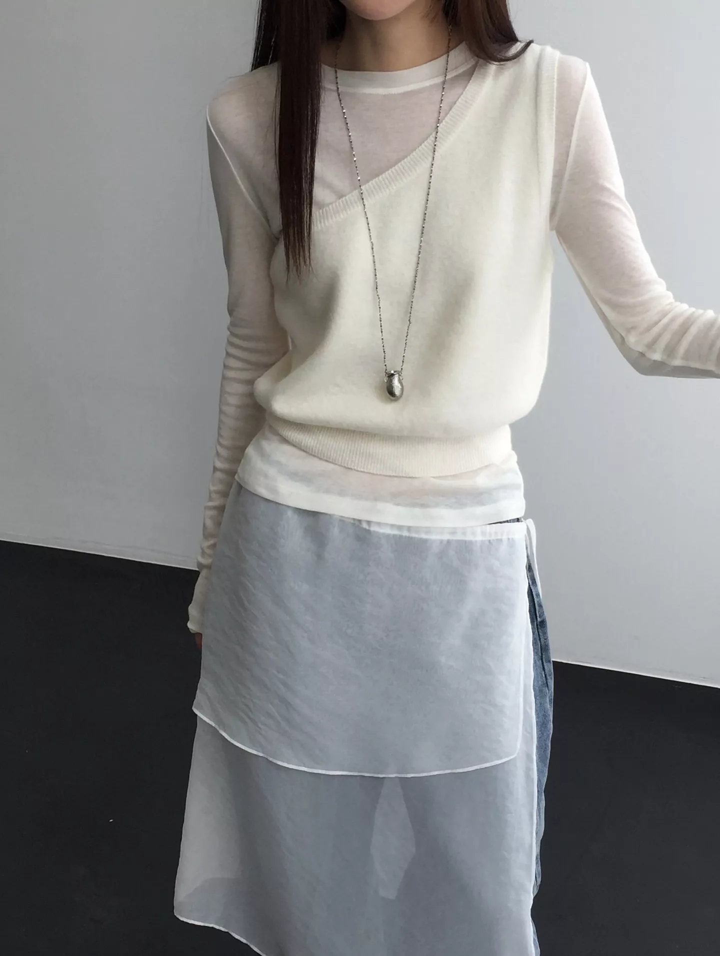 喀什米爾羊毛混紡不對稱針織背心