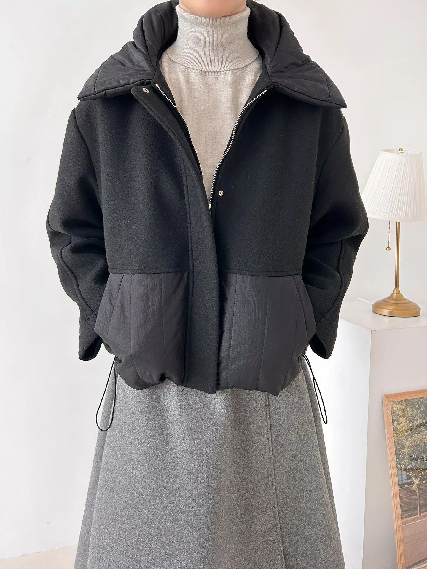 下擺可縮口拼色羽絨外套