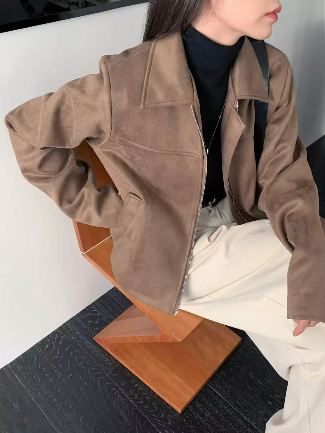 輕奢麂皮短版外套