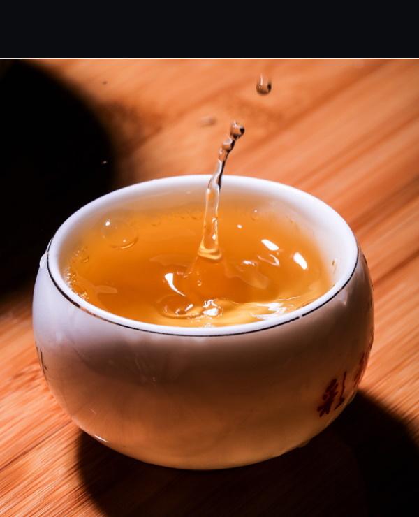 普洱茶生茶 [彩程] 2013 癸巳年 刮風寨 古樹茶 100克 生沱