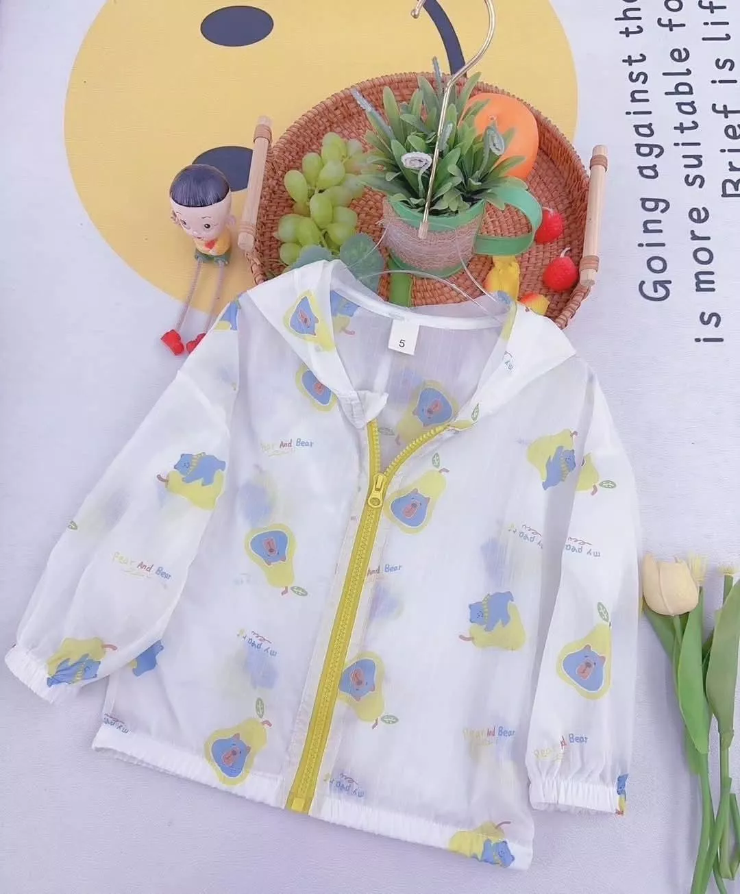 西洋梨熊輕薄透氣防曬衣