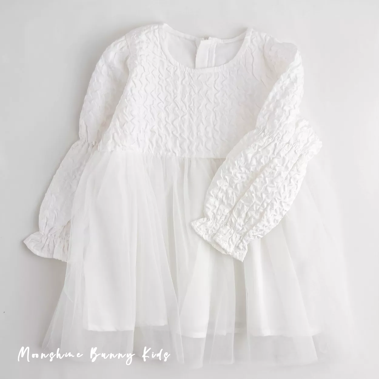 純白拼接紗裙洋裝