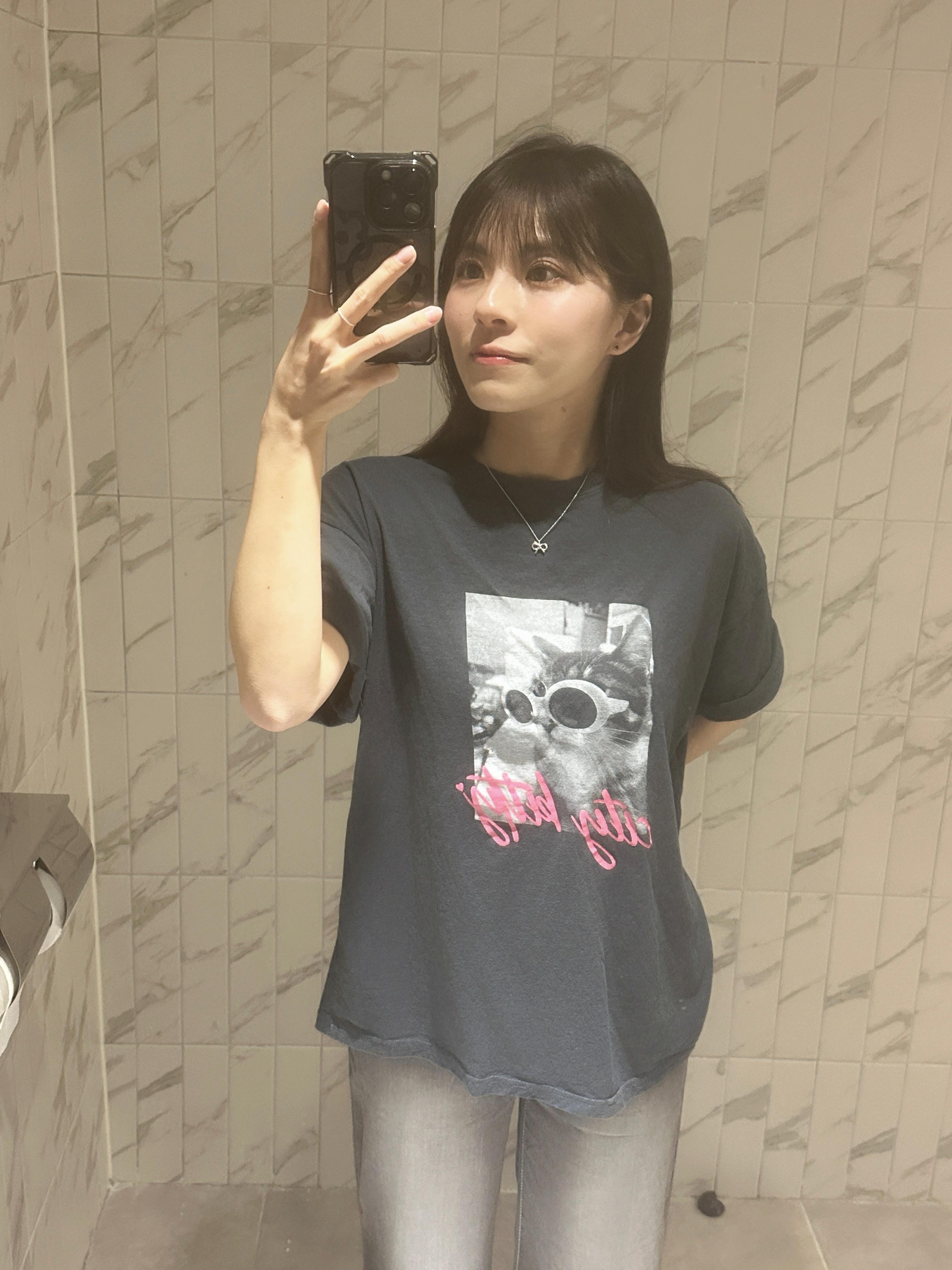正韓大圖墨鏡貓貓上衣