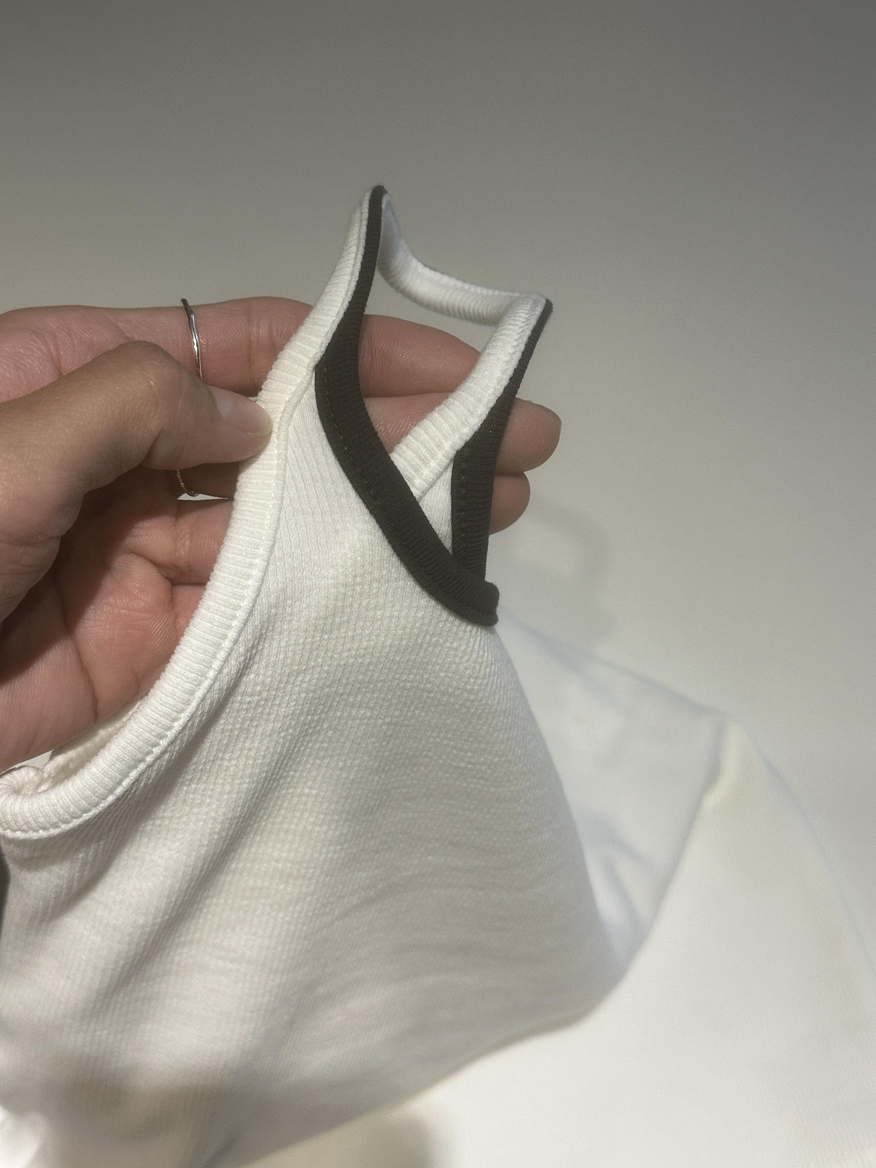《Monday base》正韓排扣細肩帶bra top