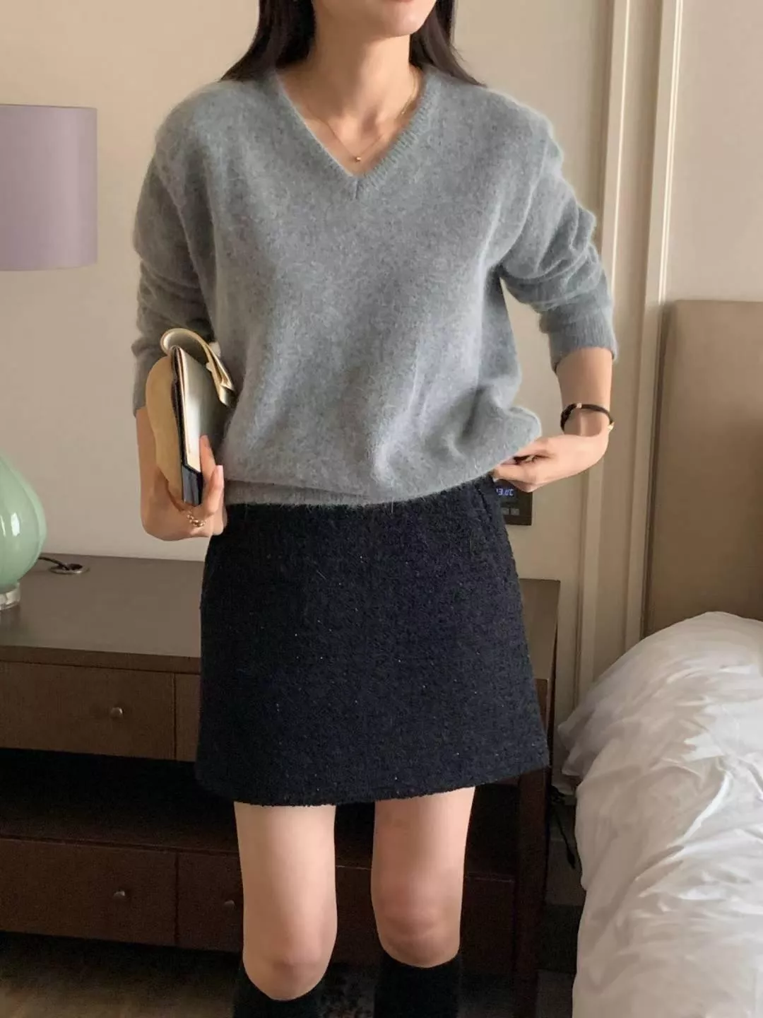 《黎明之後》正韓羊毛V領針織（30%羊毛+50%安哥拉）