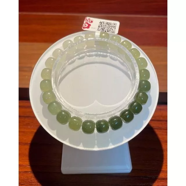 和田玉漸變色老型珠 8*7mm