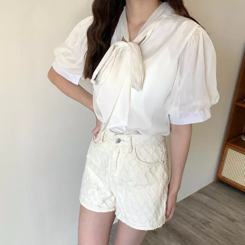 奶白菱格時尚設計短褲