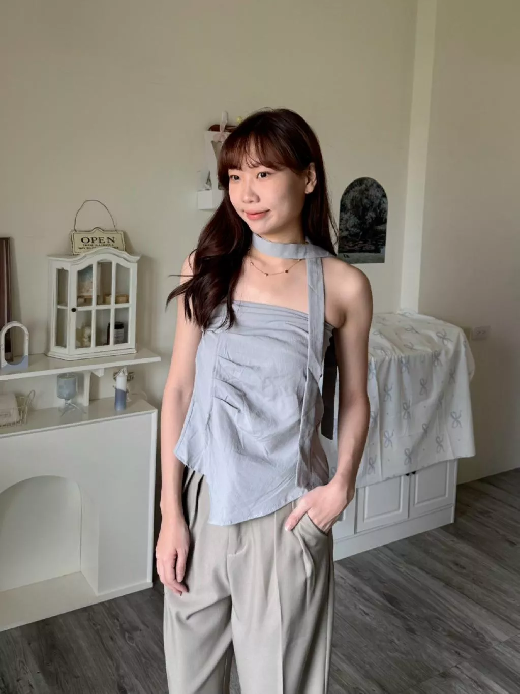 冷調記憶抓皺彈性抹胸上衣｜附繞脖｜咖啡廳