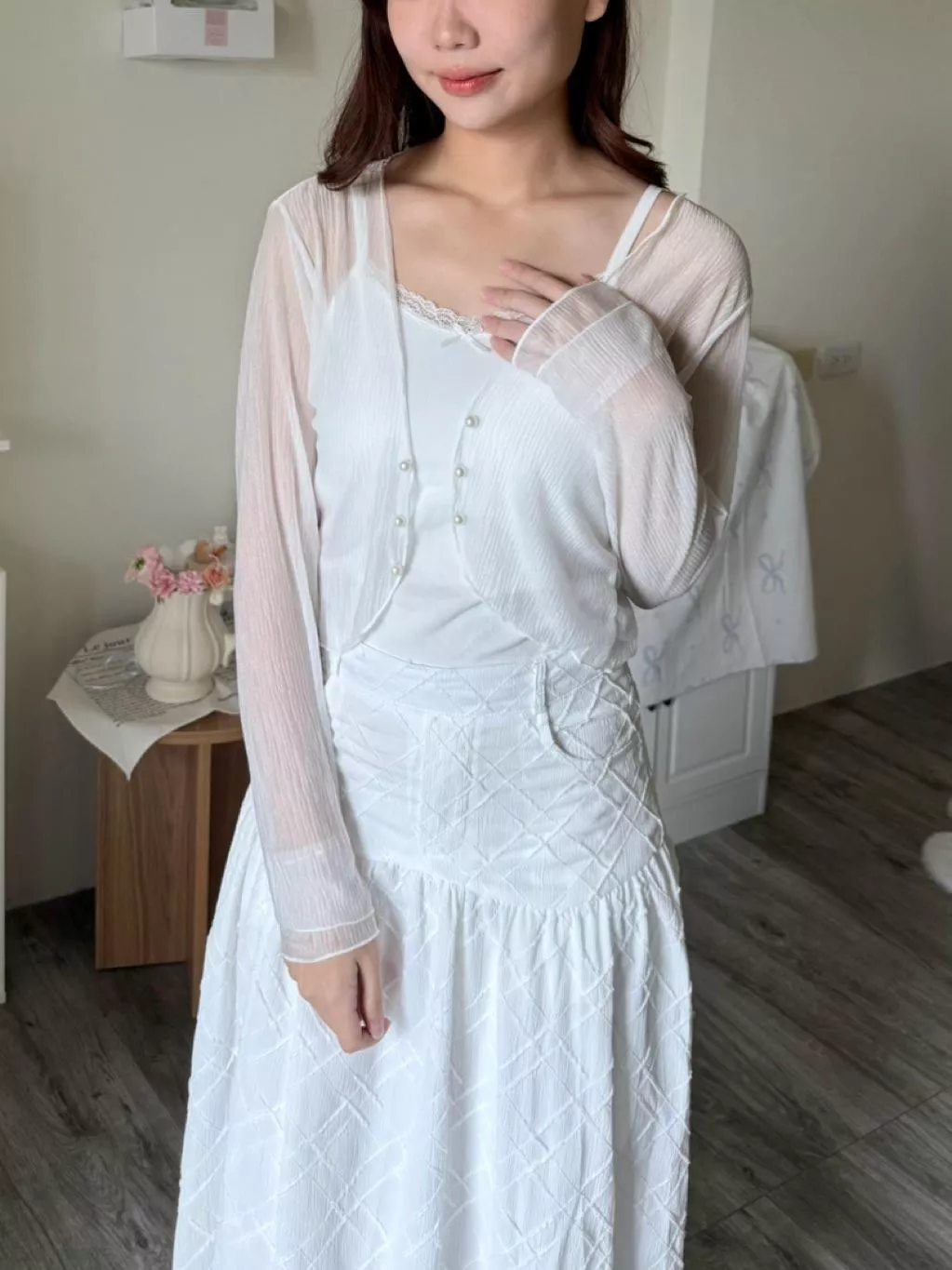 純色蕾絲滾邊細肩小可愛｜BRA不可拆｜穿搭神器｜百搭