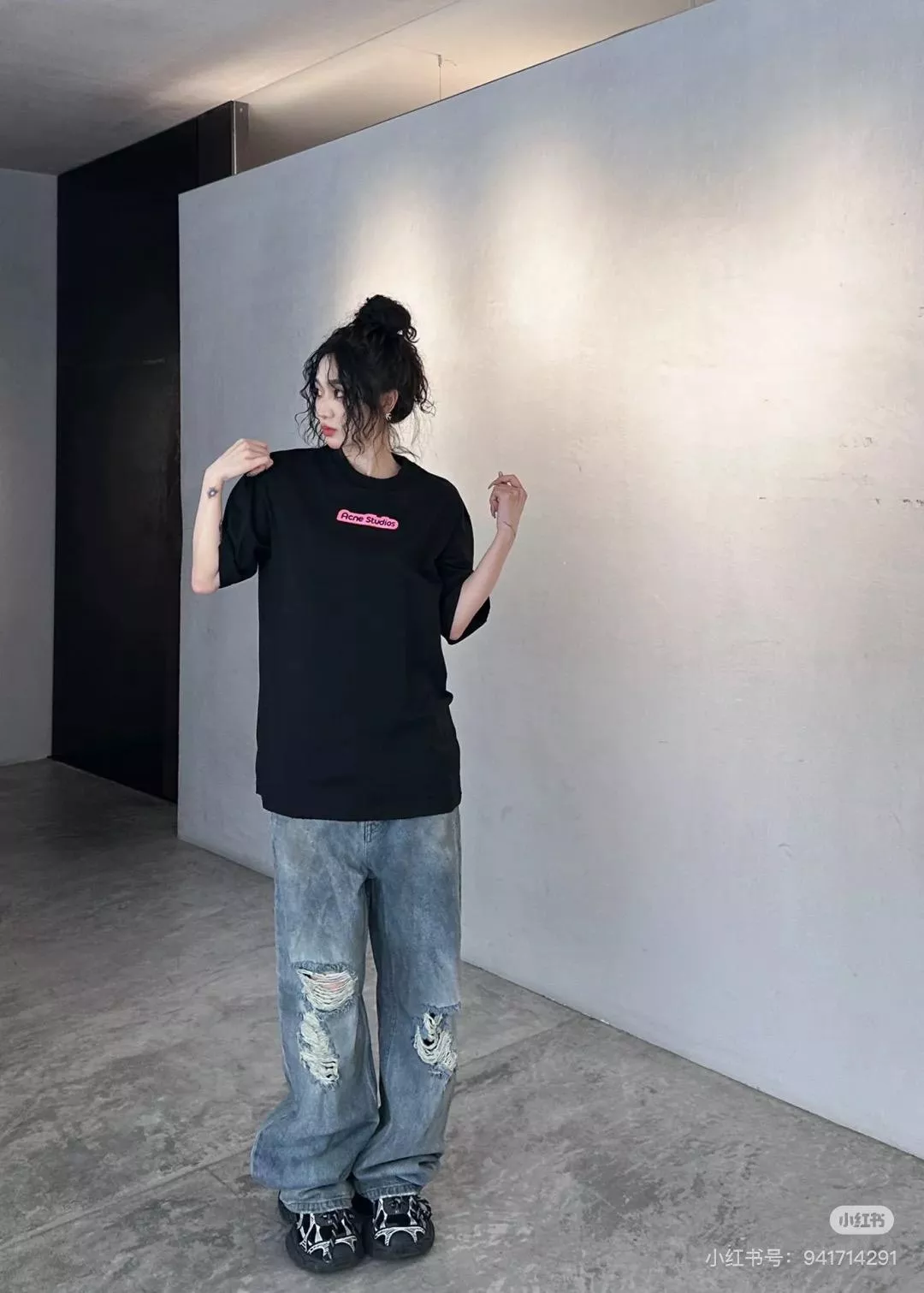 acne 24SS 立體logo短袖