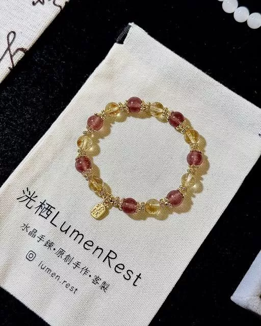 草莓晶ｘ鈦晶｜該談的戀愛來了，該加的薪水也不會缺席