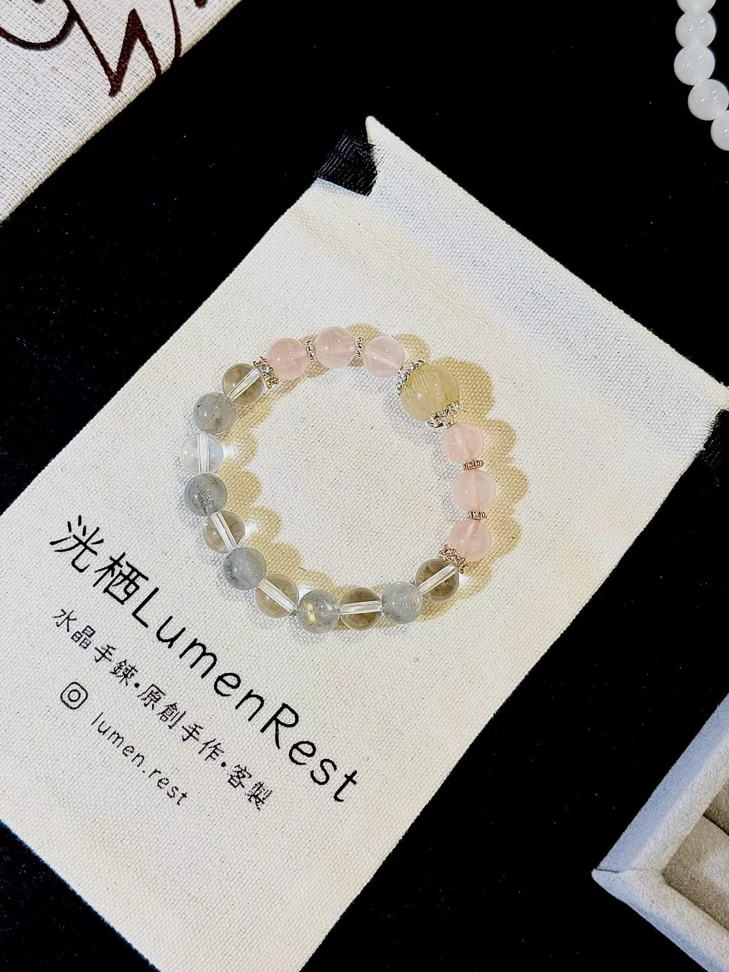 金髮晶 x 粉晶 x 灰月光｜學會對自己溫柔