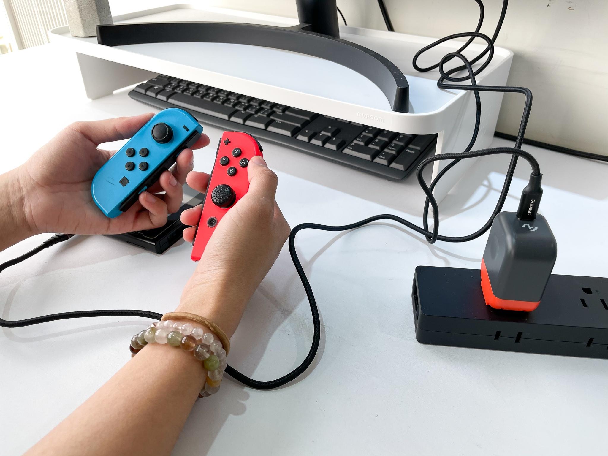 Allite B1 史上最小支援 Switch TV 模式20W快充頭（附 Type-C to HDMI 二合一快充影像傳輸線）