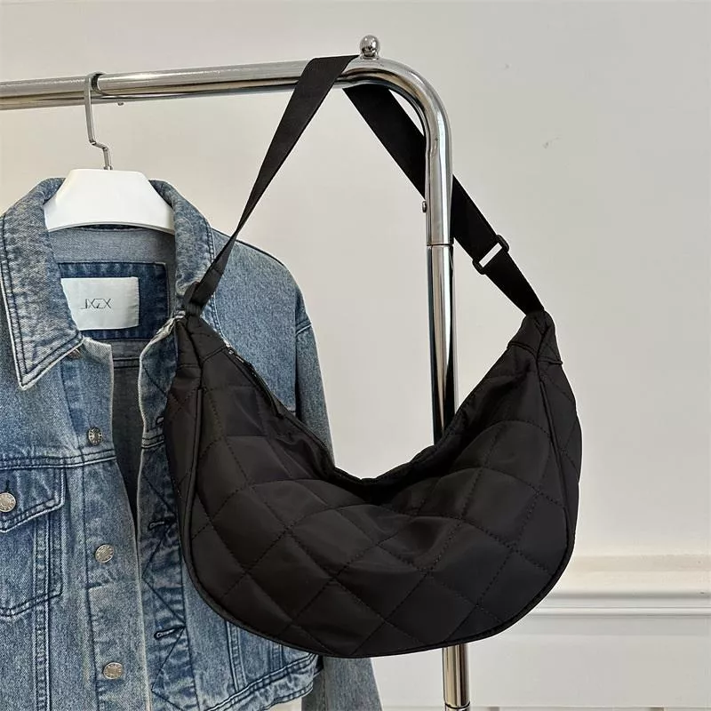 2026新款 男女背包 潮流時尚 韓版菱格背包 休閒百搭 大容量包款 月牙包